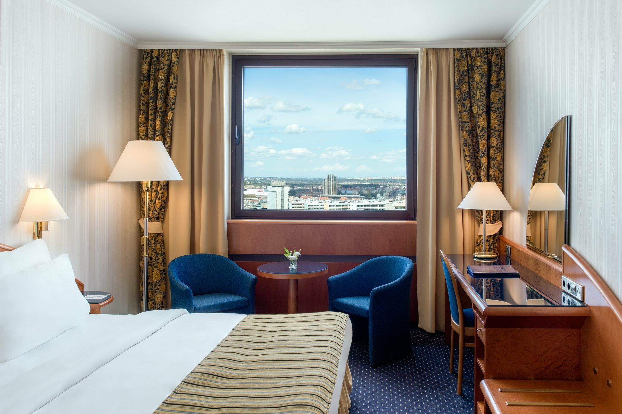 Panorama Otel 4*